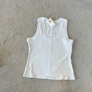 ZSupply Sirena white rib tank in size M.